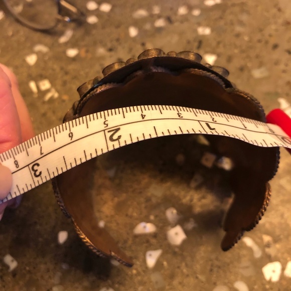 Copper color wide cuff bracelet with ivory color stones - Picture 5 of 11